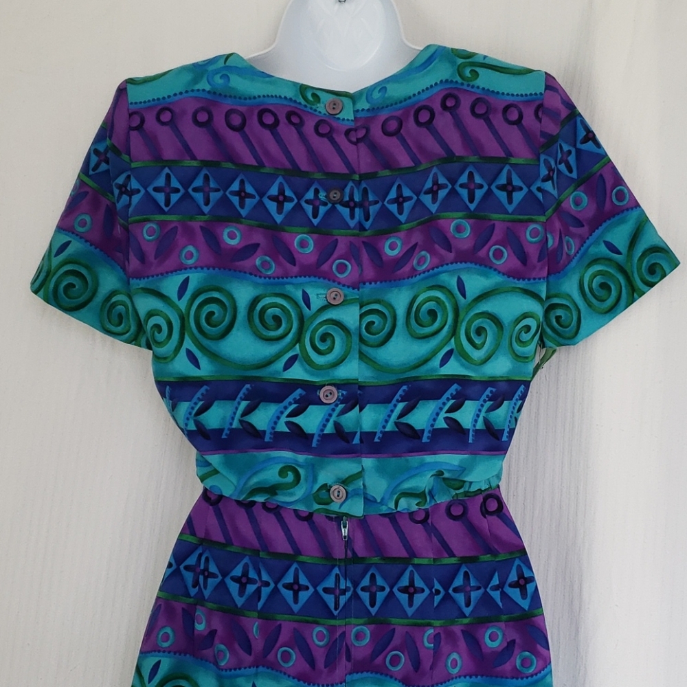 Dress - Picture 5 of 6